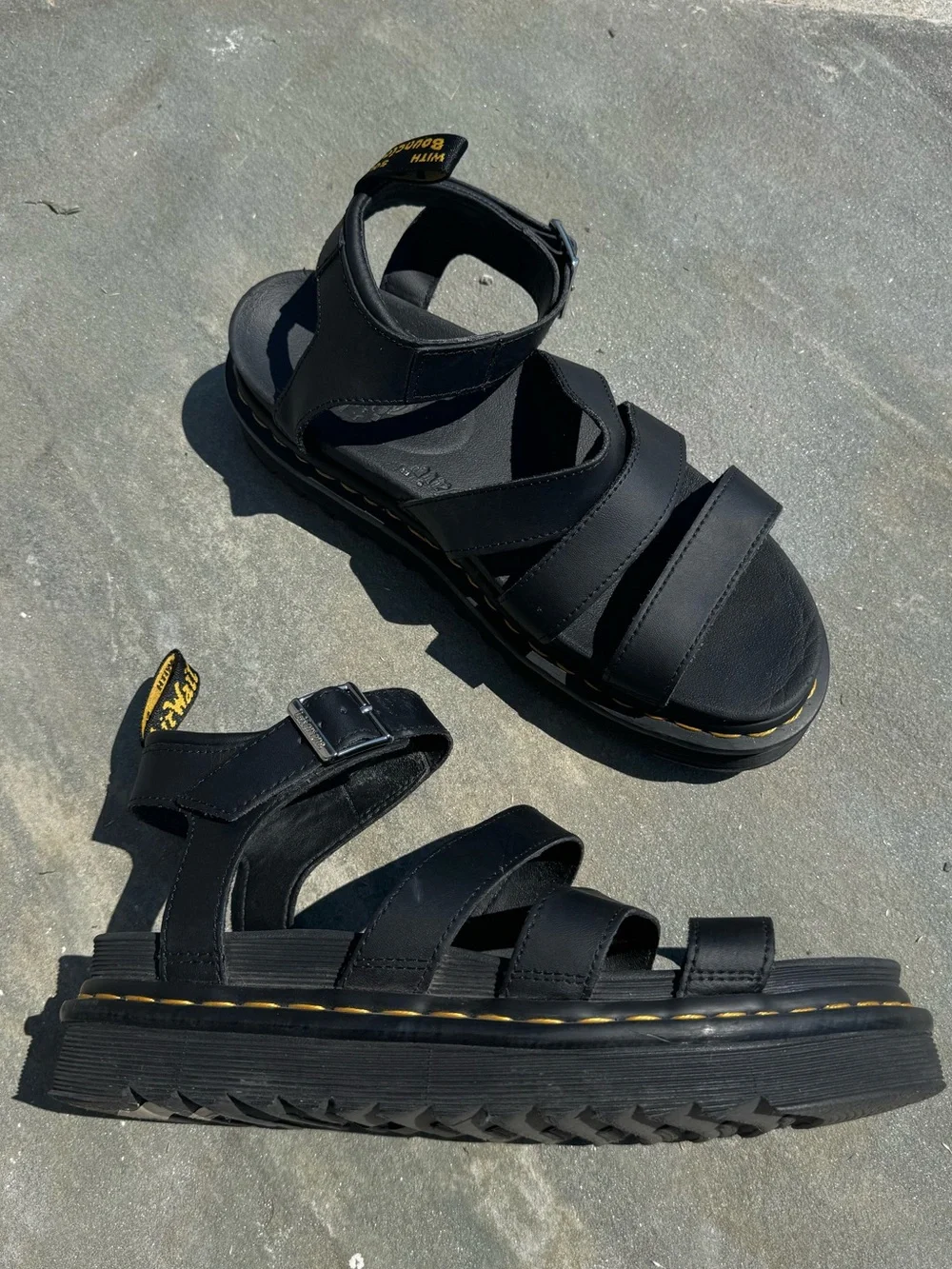 Dr. Martens Blaire Platform Sandal Black Buckle Strap Women’s 10 Grunge Goth Emo